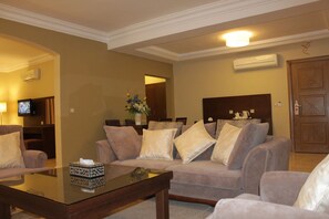 Suite Deluxe, 1 lit double, non-fumeur | Literie de qualité, décor unique, ameublement unique