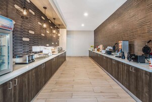 Desayuno buffet incluido todos los días 