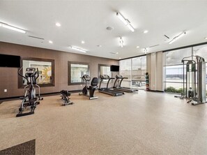 Fitness facility - La Quinta Inn and Suites by Wyndham Houston Spring South (Spring)