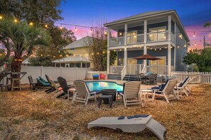 حمّام سباحة خارجي، حمّام سباحة مُدفَّأ