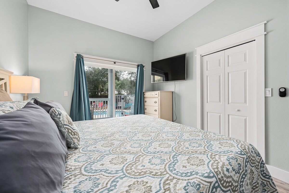 Photo 16 of GOLF CART, PRIVATE POOL, PET FRIENDLY, VERY CLEAN, CLOSE TO BEACH