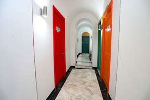 Front of property - Cineroma Guesthouse (Rome)