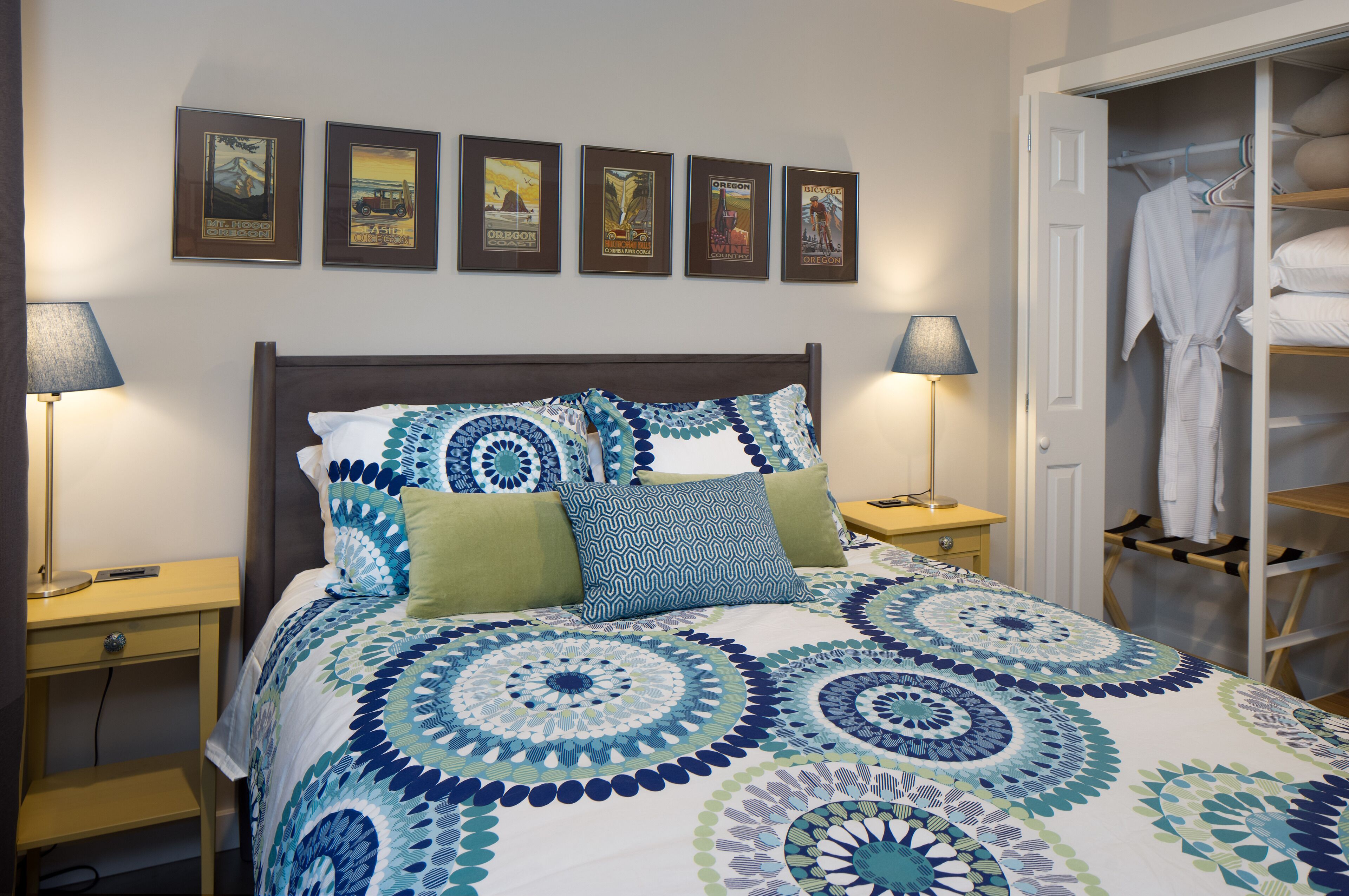 1 bedroom, iron/ironing board, WiFi (free), bed sheets