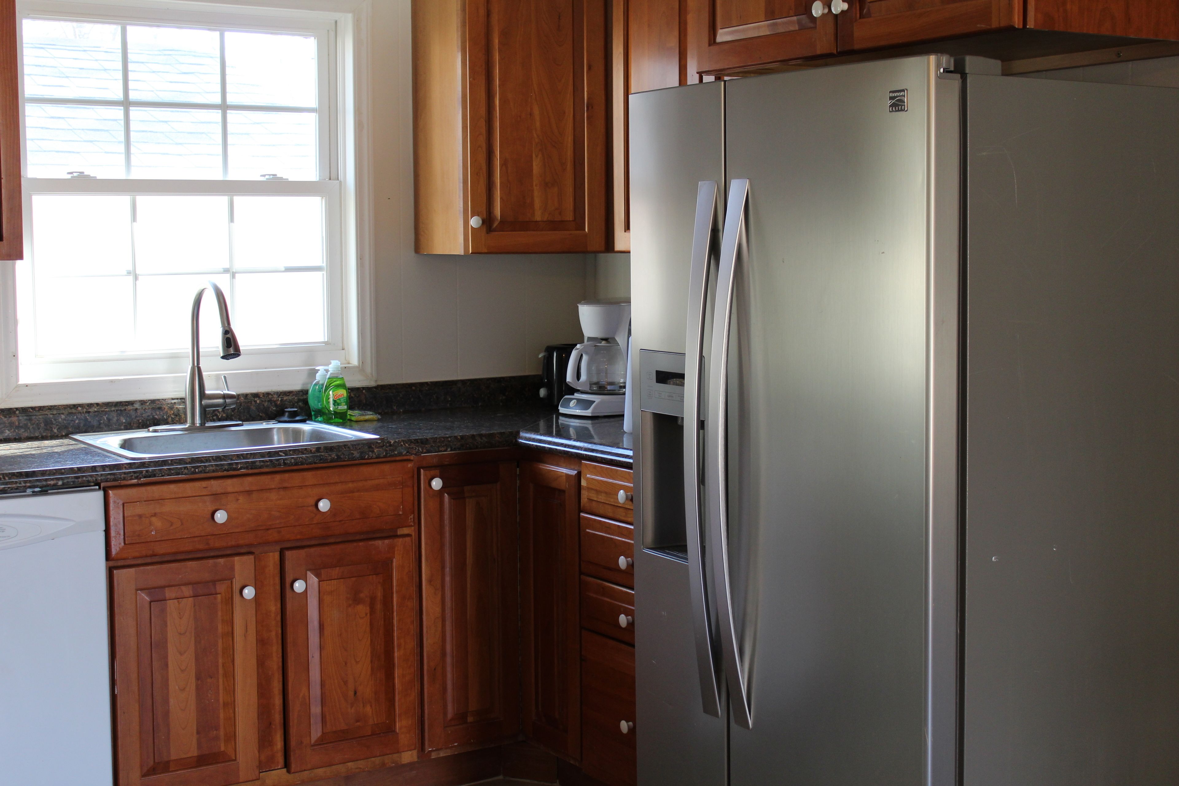 Family House, 3 Bedroom 2 Bath (sleeps 6) | Living room | 52-inch LED TV with digital channels, TV, Netflix