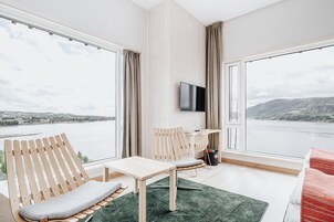 Panoramic Triple Room | Premium bedding, desk, blackout drapes, free WiFi