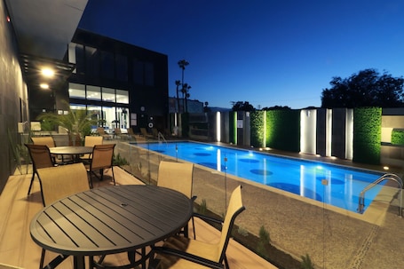 Terraza o patio. Holiday Inn Express & Suites Ensenada Centro by IHG