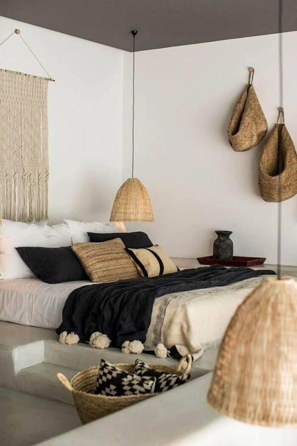 Individually decorated, blackout curtains, iron/ironing board, free WiFi