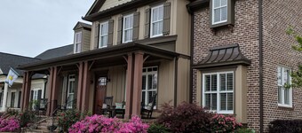 5 kilometers to the Masters golf course!