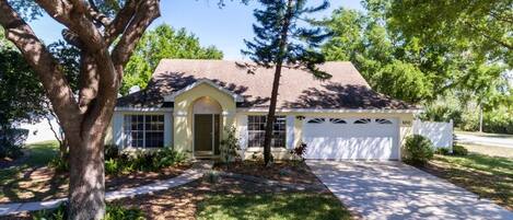 숙박 시설 정면