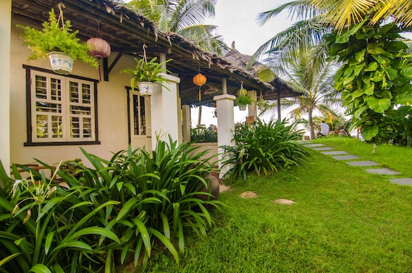 Property grounds - VILLA SEA VIEW 1 BEDROOM (Hoi An)