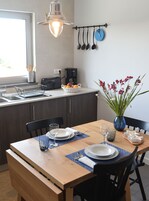 Apartment, 2 Bedrooms (Blue) | Private kitchen | Full-size fridge, microwave, oven, stovetop