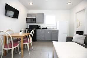 Apartment, 2 Bedrooms, Non Smoking (Ocean Side) | Private kitchen | Full-sized fridge, microwave, oven, stovetop - Garfield Beach House (Wildwood)