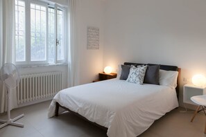 3 habitaciones, tabla de planchar con plancha y wifi gratis 