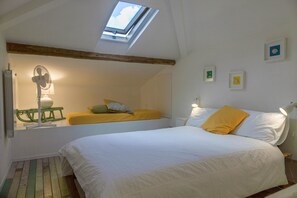 3 Schlafzimmer, Bügeleisen/Bügelbrett, Internetzugang, Bettwäsche