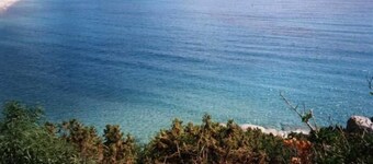 A few meters away from the sea, the perfect place to spend a relaxing holididay