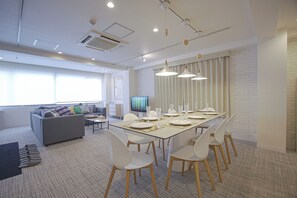 Departamento Deluxe, para no fumadores (301) | Servicio a la habitación
