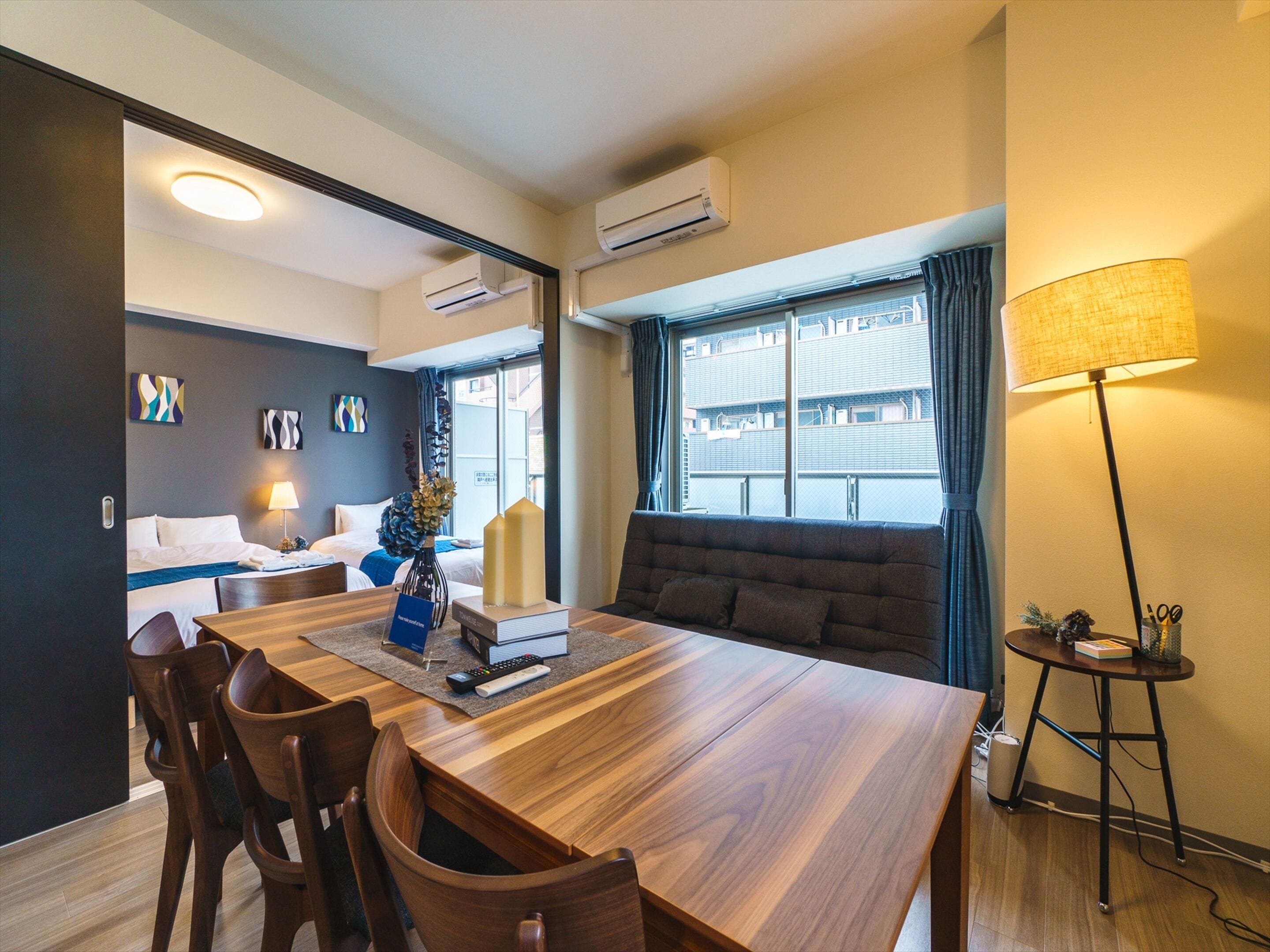 1 Bed Room | Desk, iron/ironing board, WiFi (free), bed sheets
