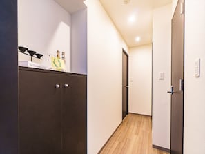 Hallway - IKIDANE Residential Hotel SHIMANOUCHI (Osaka)