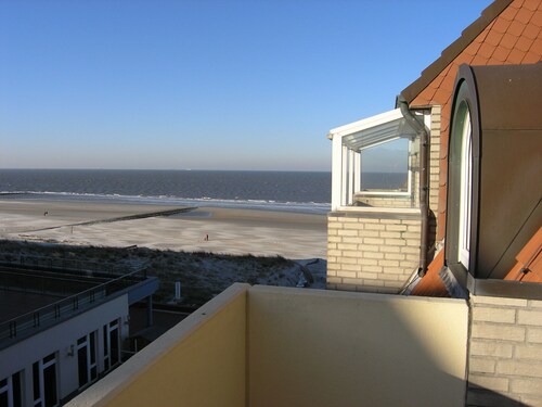Ferienwohnung direkt am Strand mit Meerblick für bis zu 4 Personen
