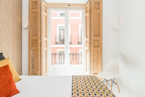 3 slaapkamers, een strijkplank/strijkijzer, gratis wifi