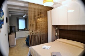 Bügeleisen/Bügelbrett, kostenloses WLAN, Bettwäsche