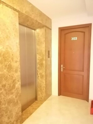 Hallway - Hoang Tuan Hotel (Da Lat)