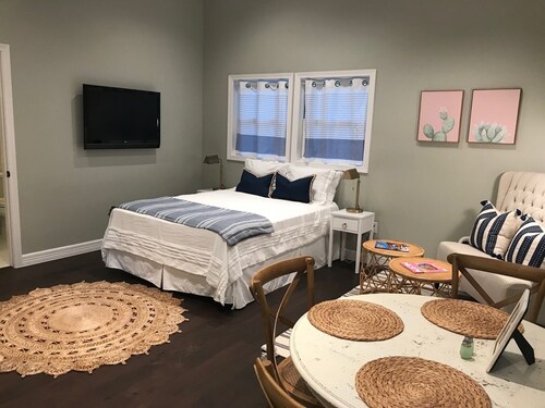 Carriage House à Tarrytown - Central Austin, Nouveau en 2018