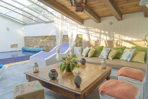 Indoor pool, outdoor pool