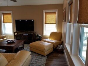 Smart TV, video games