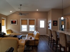 Smart TV, video games