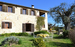 Restauration extérieure