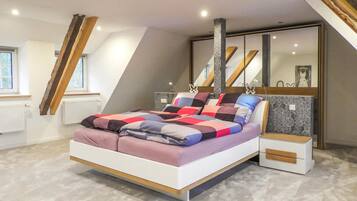 2 Schlafzimmer, Reisekinderbett, kostenloses WLAN, Bettwäsche