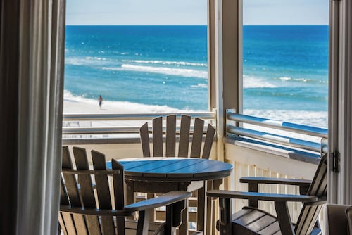 Gulf Front w/ 2 Private Pools