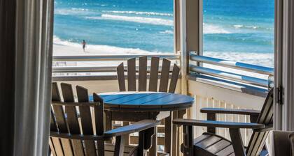 Gulf Front w/ 2 Private Pools