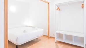 Room - Homenfun Barcelona Gracia I (Barcelona)