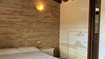 2 Schlafzimmer, Bügeleisen/Bügelbrett, kostenloses WLAN, Bettwäsche