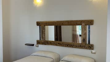 2 Schlafzimmer, BĂŒgeleisen/BĂŒgelbrett, kostenloses WLAN, BettwĂ€sche