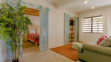3 habitaciones, escritorio, wifi gratis y ropa de cama