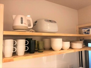 Fridge, microwave, stovetop, electric kettle