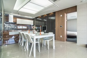 Chambre Triple Luxe, 3 chambres, non-fumeur, vue océan (19A Type)