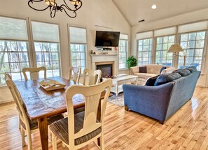 TV connectée, cheminée