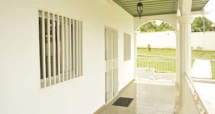 MAGNIFICENT FURNISHED VILLA NYOM 2 YAOUNDE
