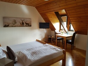 Double Room, Private Bathroom