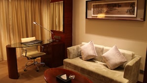 Executive Double Room, Non Smoking - LICAI TIANXI HOTEL (Xianyang)
