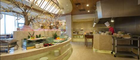 2 Restaurants, Frühstück