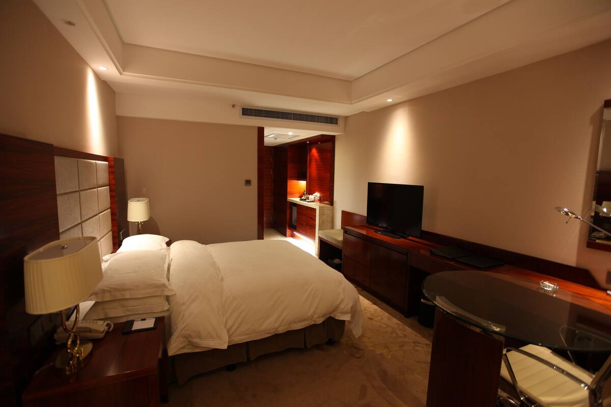 In-room safe, desk, blackout curtains, iron/ironing board (on request)