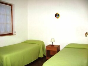 4 chambres, draps fournis