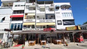 Front of property - Omer Deniz Motel (Marmara)