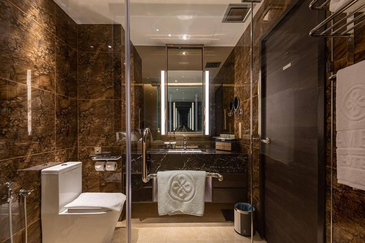 minibar, in-room safe, desk, laptop workspace