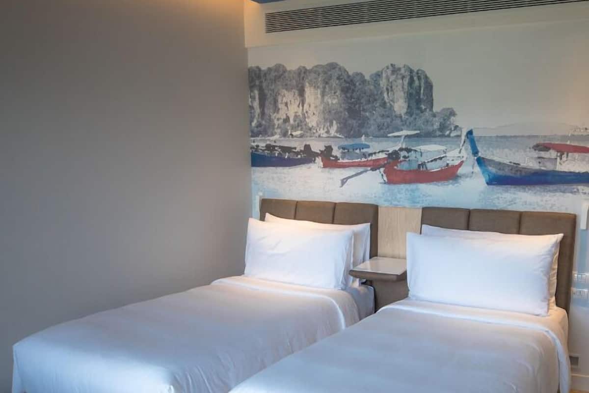 Minibar, in-room safe, desk, laptop workspace